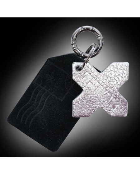 Charm TENAX in Pelle